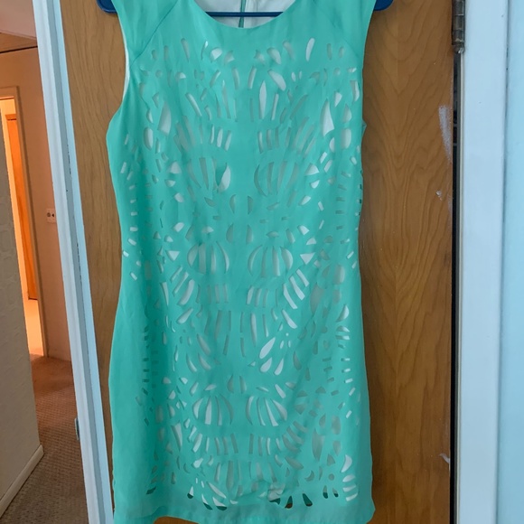 Cutout dress - Picture 1 of 3